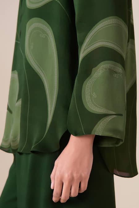 Ampm Green Organza, Satin Collared Elah Filigree Pattern Shirt Online at Aza Fashions Ampm_Green Organza, Satin Collared Elah Filigree Pattern Shirt _Online_at_Aza_Fashions
