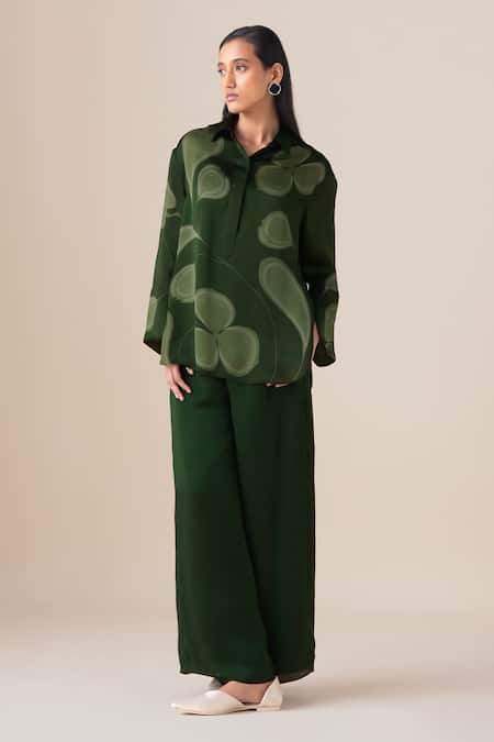 Shop Ampm Green Organza, Satin Collared Elah Filigree Pattern Shirt Online at Aza Fashions Shop_Ampm_Green Organza, Satin Collared Elah Filigree Pattern Shirt _Online_at_Aza_Fashions