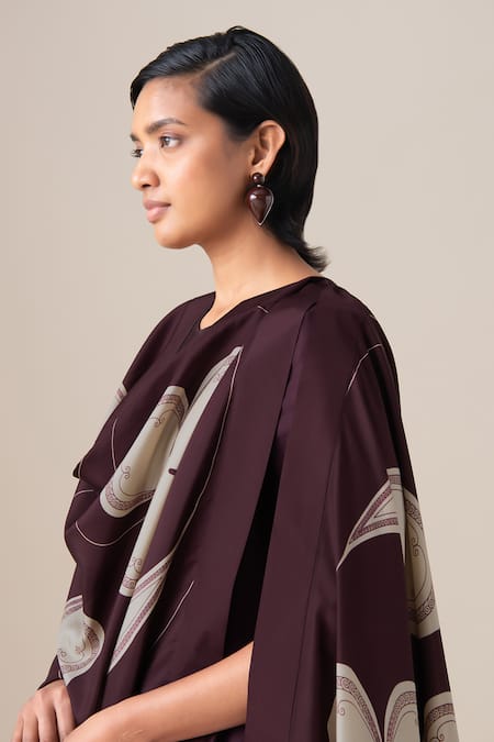 Buy_Ampm_Burgundy Chanderi Round Neck Omira Anarkali Pant Set 