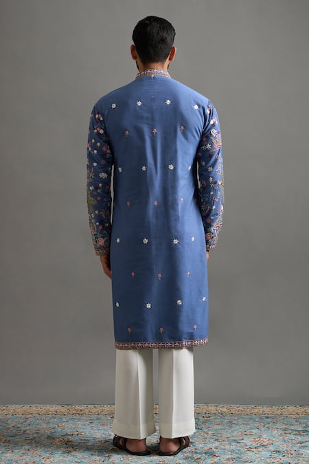 Gargee Designers Mayur Vilas Embroidered Kurta Set 