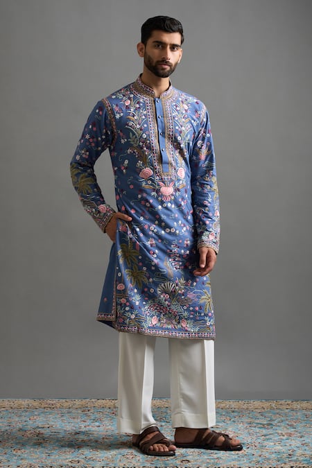 Gargee Designers Mayur Vilas Embroidered Kurta Set 