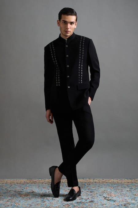 Gargee Designers Adarsh Metallic Embellished Jodhpuri Set 