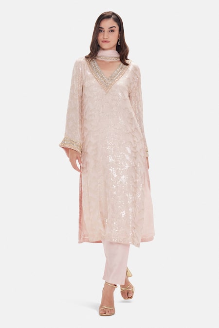 Basanti Kapde aur Koffee Rose Shimmer Kurta Pant Set 
