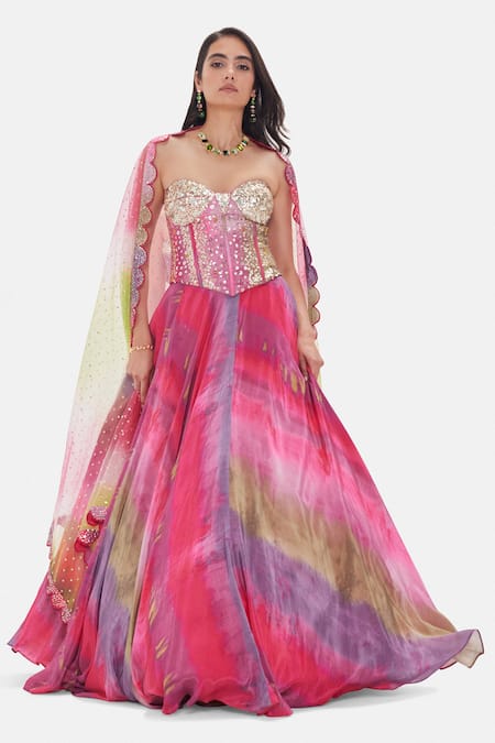 Basanti Kapde aur Koffee Iris Mirage Corset Lehenga Set 