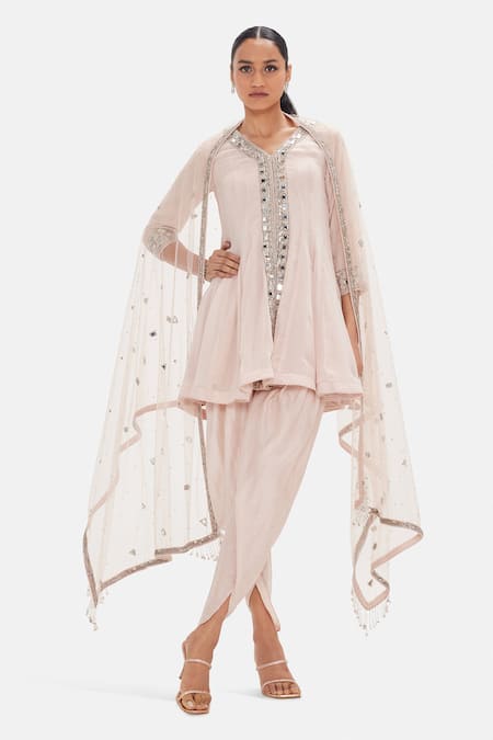 Basanti Kapde aur Koffee Stardust Haze Peplum Kurta Set 