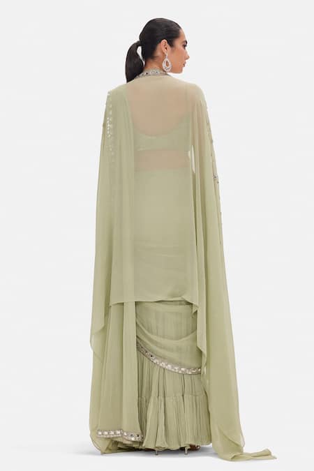 Basanti Kapde aur Koffee Imperial Pista Pre-Draped Saree Set 