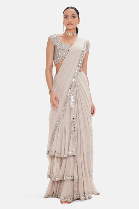 Basanti Kapde aur Koffee The Regal Empress Pre-Draped Saree With Blouse 
