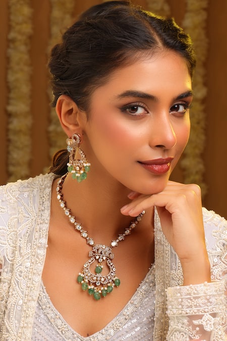 Ruby Raang Kundan Embellished Pendant Necklace Set 