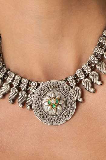 Joules by Radhika_Silver Plated Stones Textured Leaf Accent Necklace _Online_at_Aza_Fashions