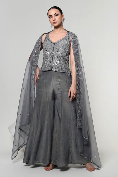 OHH CROW Embroidered Corset Sharara Set 