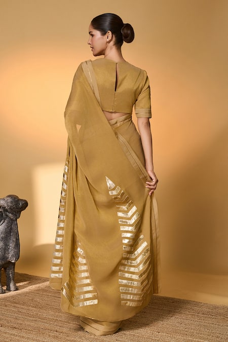 Masaba Droopy Bloom Gota Saree With Unstitched Blouse Piece 