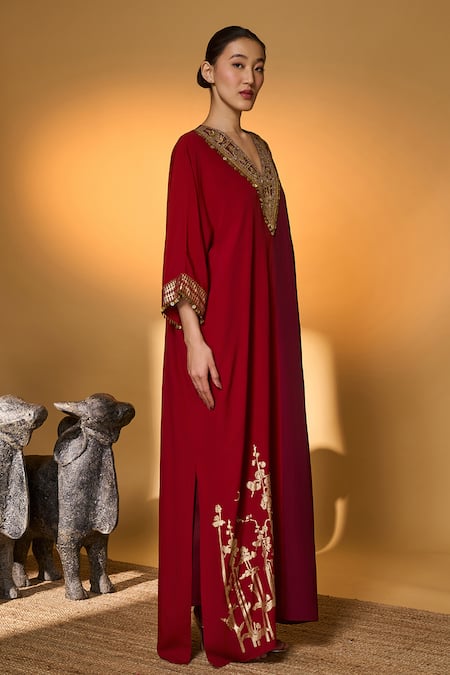 Buy Masaba Red Silk, Crepe, Shantoon Zari, Foil Printing And Plum Moonlight Melody Kaftan Online at Aza Fashions Buy_Masaba_Red Silk, Crepe, Shantoon Zari, Foil Printing And Plum Moonlight Melody Kaftan _Online_at_Aza_Fashions