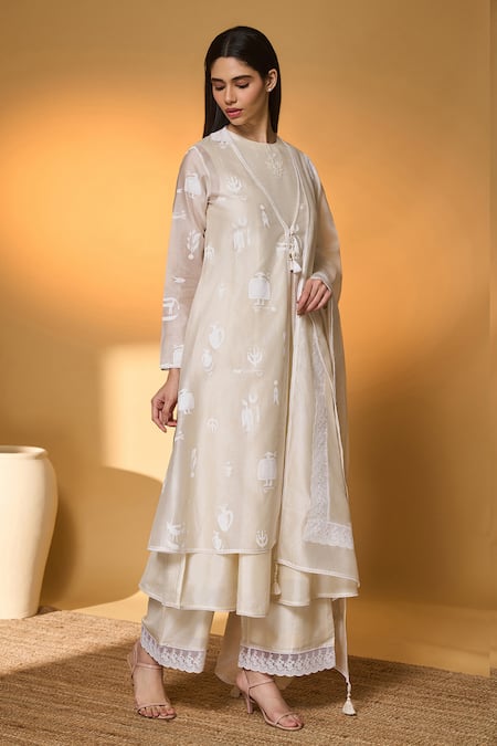 Buy_Masaba_Ivory Chanderi, Silk Tassels, Lace, Meadow Tribe Printed Jacket Pant Set 
