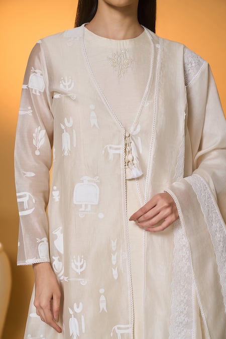 Shop_Masaba_Ivory Chanderi, Silk Tassels, Lace, Meadow Tribe Printed Jacket Pant Set 