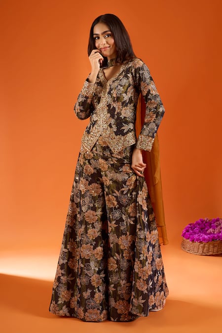 Samyukta Singhania_Black Silk Zari, Stones V-neck Embroidered Kurta Palazzo Set _at_Aza_Fashions
