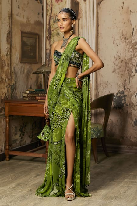 Diyarajvvir_Green Georgette, Crepe Beads, Tassels Printed Pre-draped Saree With Blouse _Online_at_Aza_Fashions