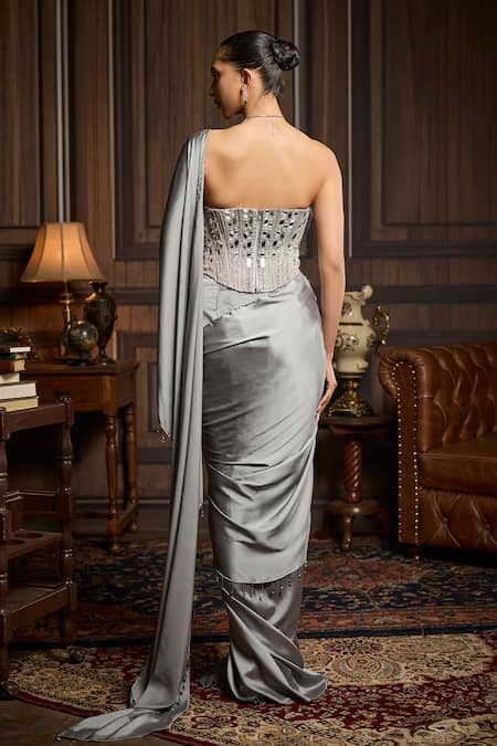 Diyarajvvir Mirror Work Corset & Pre-Draped Saree Set 
