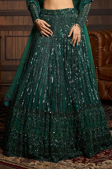 Buy_Diyarajvvir_Emerald Green Tulle Sequins Round Neck Embellished Lehenga Set _Online_at_Aza_Fashions