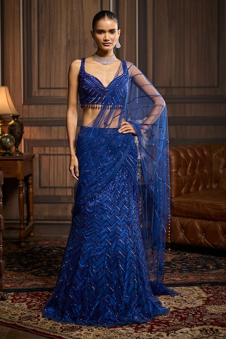 Diyarajvvir Embellished Pre-Draped Saree & Blouse Set 