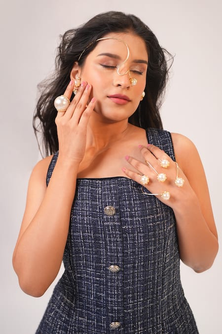 Vaidaan_Gold Pearls Nora Embellished Facelet _Online_at_Aza_Fashions