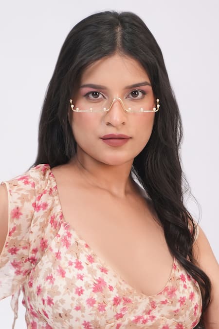 Vaidaan_Gold Pearls Holly Embellished Facelet _Online_at_Aza_Fashions