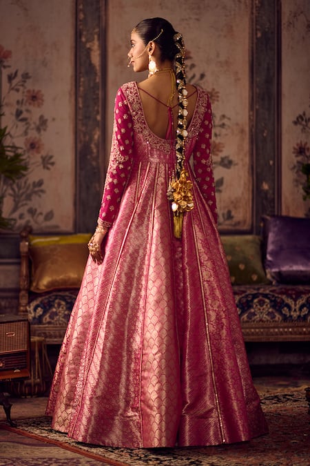 Reeti Arneja Gulabi Hand Work Anarkali & Dupatta Set 