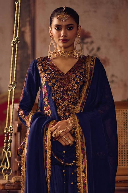 Reeti Arneja Neeli Raj Dupatta