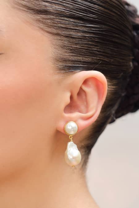Anaash Baroque Pearl Drops 