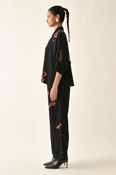 Shop_OFRIDA_Black Cotton Collared Winter Daffodil Ae Printed Shirt _Online_at_Aza_Fashions