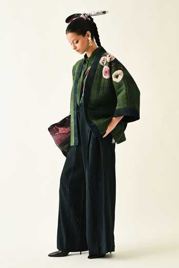 Buy_OFRIDA_Pink Cotton Open Neck Mossfield Quilted Jacket _Online_at_Aza_Fashions