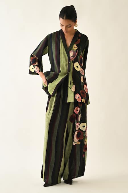 Shop_OFRIDA_Pink Cotton Moss Striped Pleated Pant _Online_at_Aza_Fashions