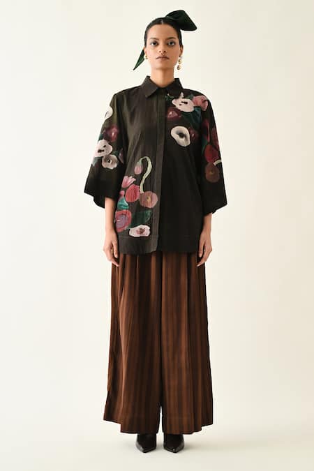 OFRIDA_Black Cotton Collared Earth Boota Printed Shirt And Pant Set _Online_at_Aza_Fashions
