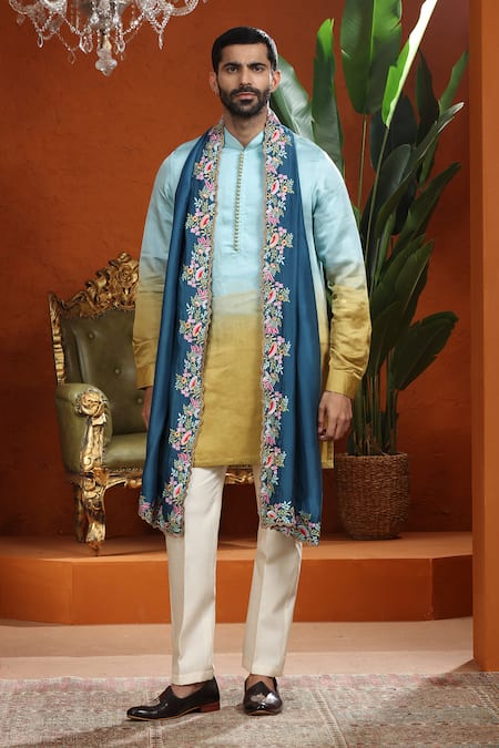 AUGUST by Swati Akash Jhunjhunwala Ombre Effect Kurta Set 