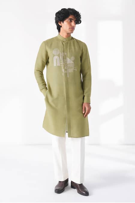 Dhruv Vaish Thread Embroidered Motif Kurta Set 