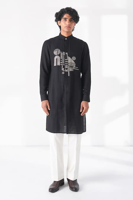 Dhruv Vaish Thread Embroidered Motif Kurta Set 
