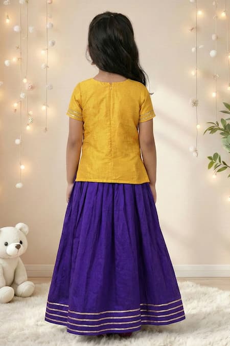 JILMIL DREAMWEAR Embroidered Yoke Top With Lehenga 