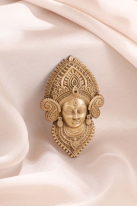 Cosa Nostraa Royal Goddess Majesty Brooch 