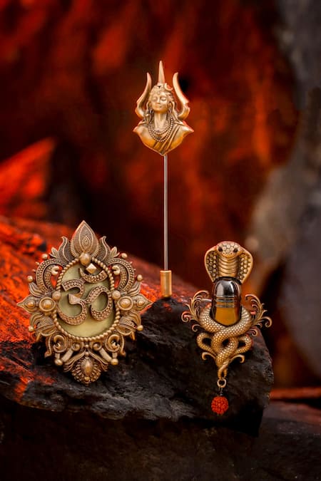 Cosa Nostraa Antique Oxidised Set of Lapel Pin & Brooch Set 