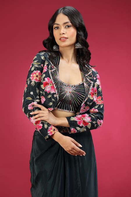 Buy_Jhambthreads_Black Crepe Embroidery, Beads Scoop Neck Floral Pattern Jacket Skirt Set 