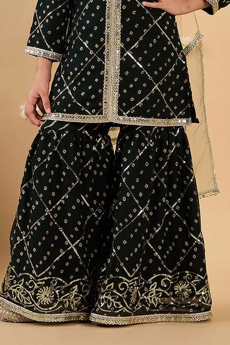 Buy Jhambthreads Black Georgette, Net Embroidery Printed And Kurta Set Online at Aza Fashions Buy_Jhambthreads_Black Georgette, Net Embroidery Printed And Kurta Set _Online_at_Aza_Fashions