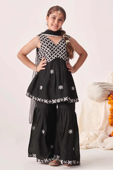 Jhambthreads Printed & Embroidered Kurta Set 