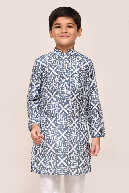 Shop Jhambthreads Blue Silk Geometric Print Kurta Set Online at Aza Fashions Shop_Jhambthreads_Blue Silk Geometric Print Kurta Set _Online_at_Aza_Fashions