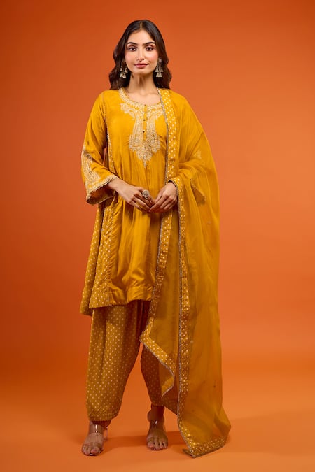 Sheetal Batra Jeriah Embroidered Kurta Set