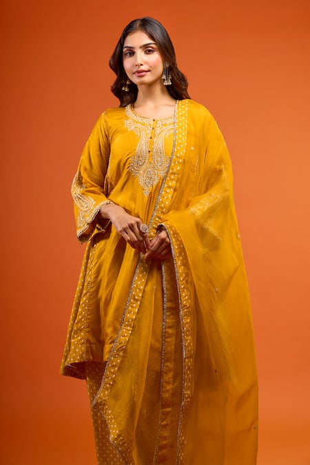 Buy_Sheetal Batra_Yellow Embroidery, Zari Round Neck Jeriah Kurta Set 