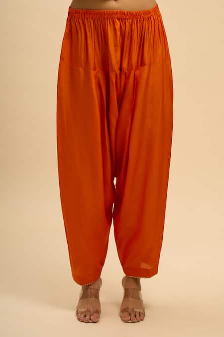 Buy_Sheetal Batra_Orange Embroidery V-neck, Yes Zaliyah Kurta Set _Online_at_Aza_Fashions