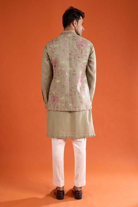 Qbik Tropical Embroidered Bundi & Kurta Set 