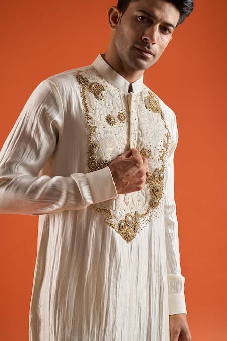 Buy_Qbik_Ivory Embroidery, Sequins, Zari Placement Kurta Set _Online_at_Aza_Fashions