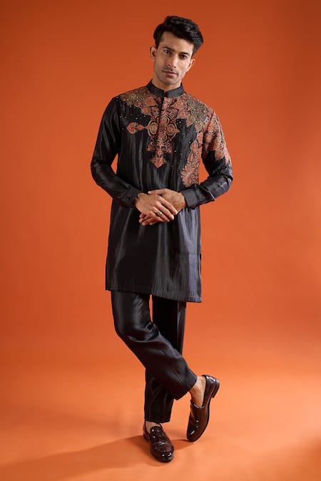 Qbik Floral Embroidered Kurta Set 