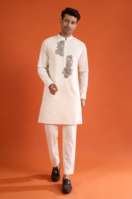 Qbik Embellished Kurta Set 