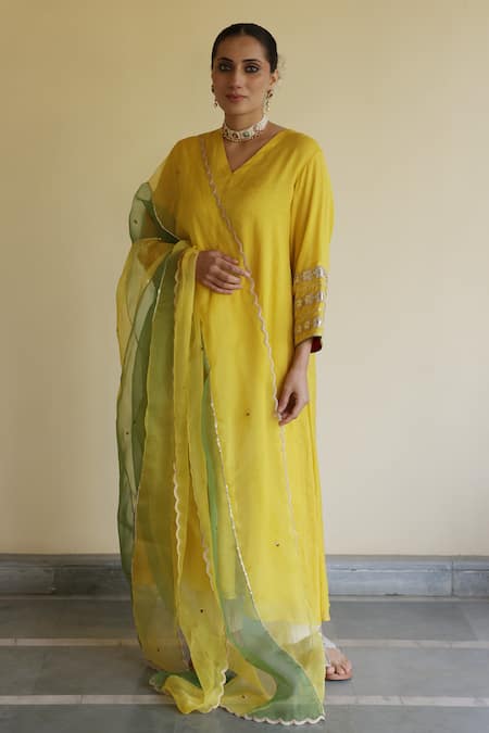 Apeksha Jain Label Amber V Neck Kurta Set